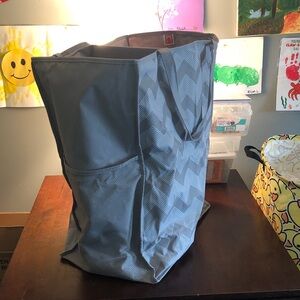 💙 College Dorm Two Section Hamper with Mesh Pockets on Sides and Handles